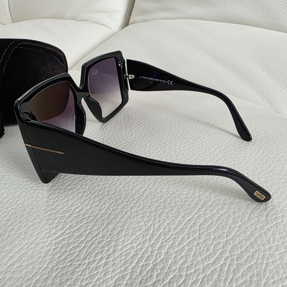 Tom Ford sunglasses - Picture 7 of 8